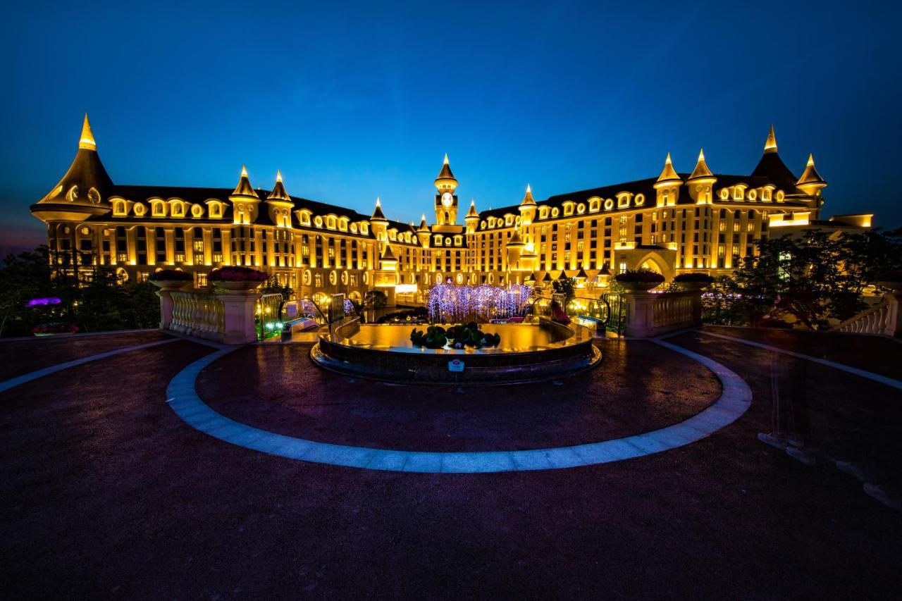 Yinrun Jinjiang Castle Hotel Anji Exterior photo